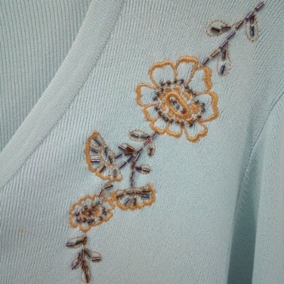 Draper's & Damon's Baby Blue Beaded Flower Ribbed Button Cardigan S Career - Picture 4 of 8